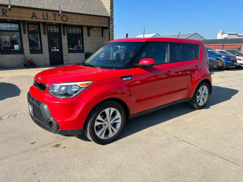 2015 Kia Soul +