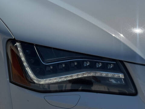 2014 Audi S8 4.0T quattro