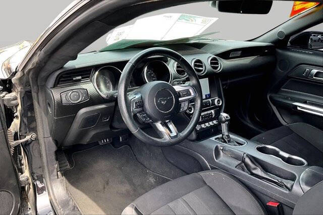 2021 Ford Mustang EcoBoost