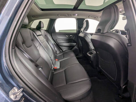 2019 Volvo XC60 T6 Momentum