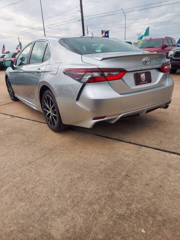2023 Toyota Camry SE Nightshade