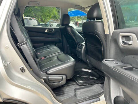 2014 Nissan Pathfinder SL