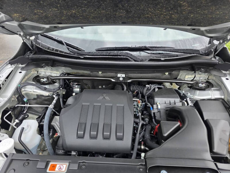 2026 Mitsubishi Eclipse Cross LE