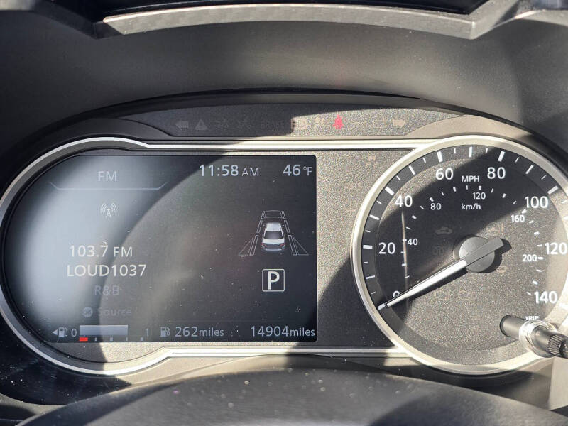 2024 Nissan Versa SV