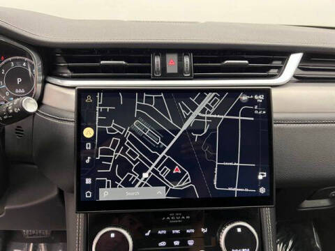 2024 Jaguar F-PACE P250 R-Dynamic S