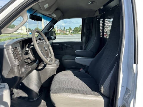 2021 GMC Savana 2500