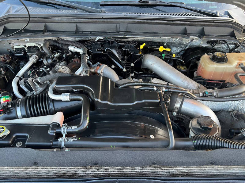 2014 Ford F-350 Super Duty Lariat