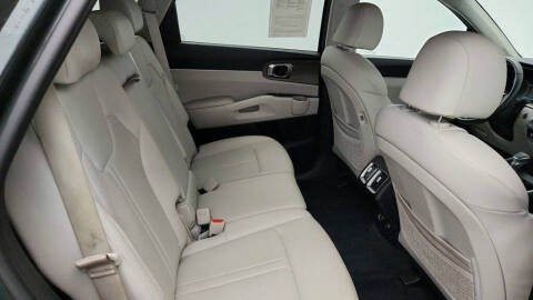 2023 Kia Sorento X-Line S