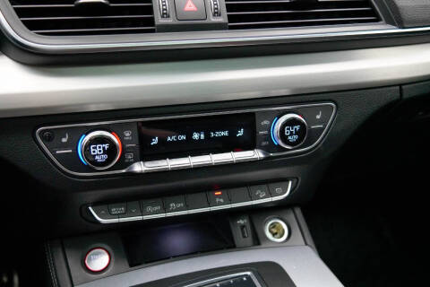 2020 Audi SQ5 3.0T quattro Premium Plus