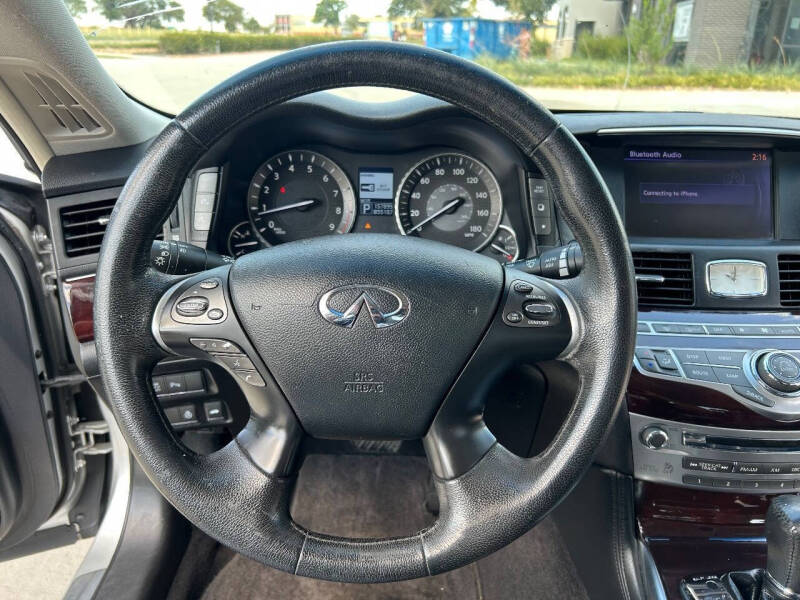 2013 Infiniti M37