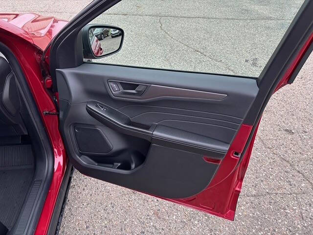 2025 Ford Escape Active