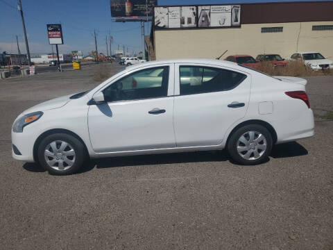 2019 Nissan Versa S Plus