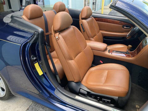 2005 Lexus SC 430