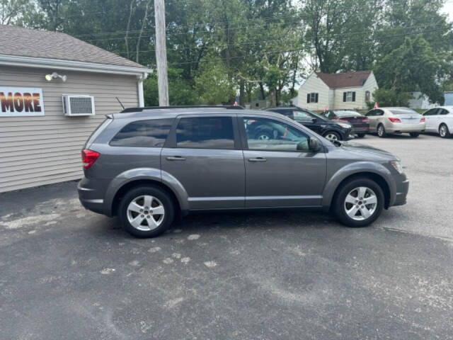 2013 Dodge Journey for sale at Mitrione Motors in Springfield, IL