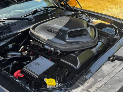 2015 Dodge Challenger R/T Shaker