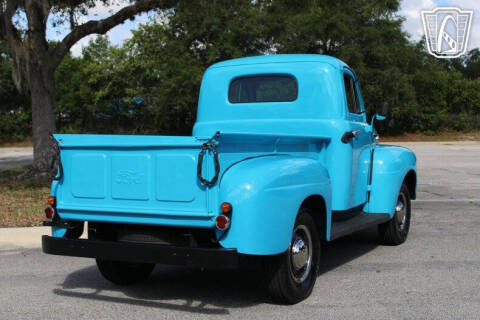 1948 Ford F-1