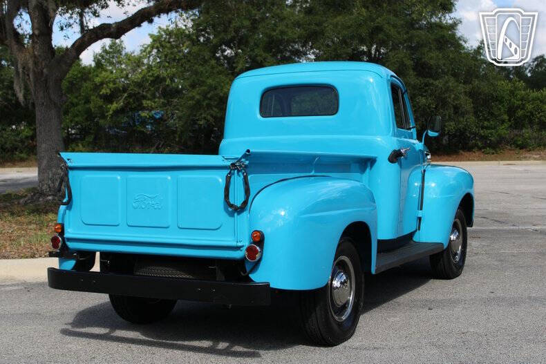 1948 Ford F-1