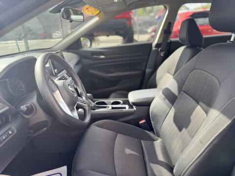 2024 Nissan Altima 2.5 SV