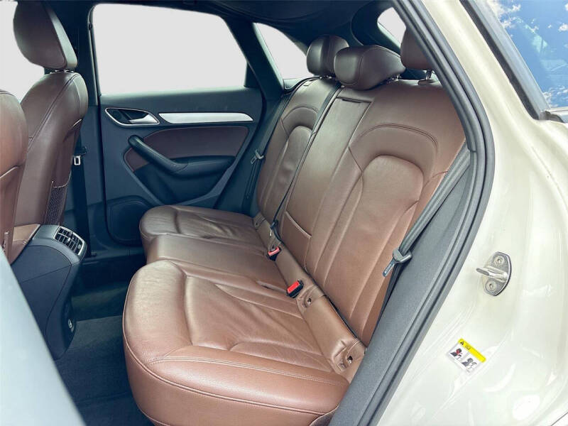 2017 Audi Q3 2.0T Premium