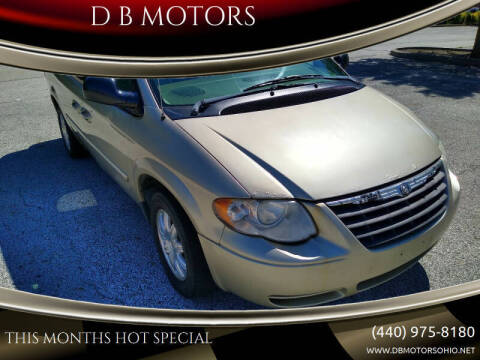 2005 Chrysler Town and Country for sale at D B MOTORS in Eastlake OH