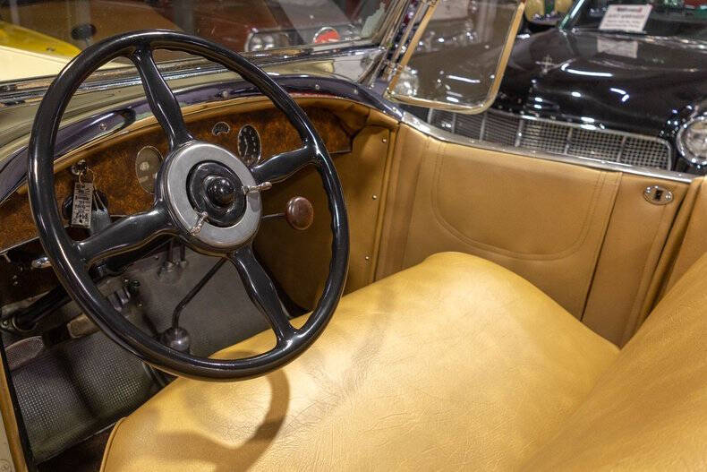 1929 Packard 626 Eight Runabout
