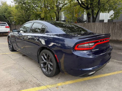 2016 Dodge Charger SE