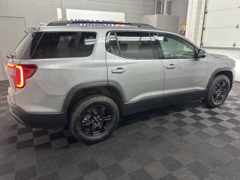 2023 GMC Acadia AT4