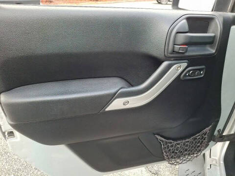 2012 Jeep Wrangler Unlimited Sahara