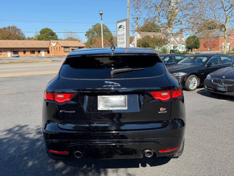 2020 Jaguar F-PACE S