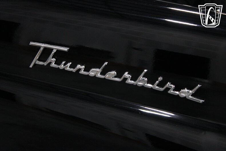 1956 Ford Thunderbird