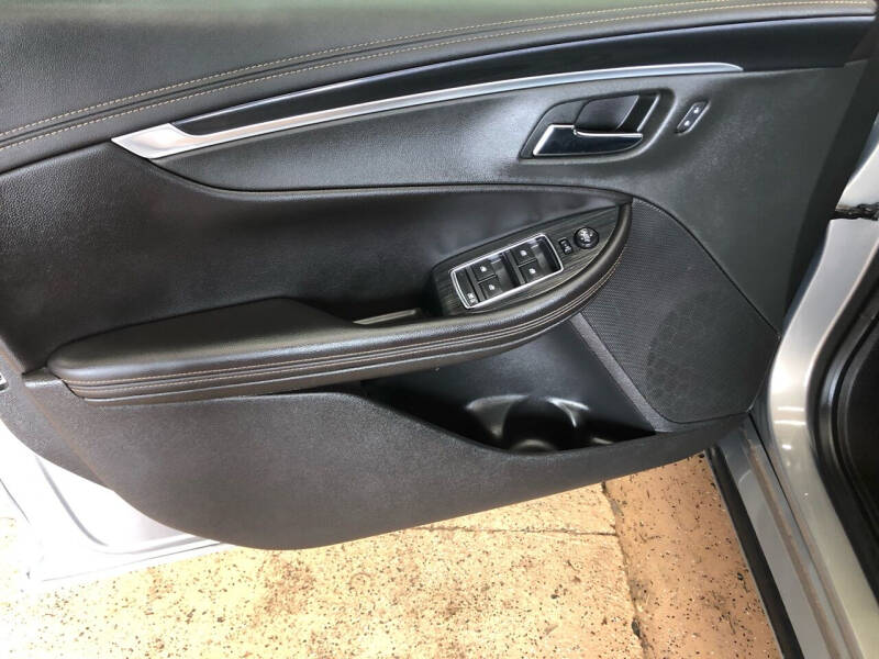 2019 Chevrolet Impala LT