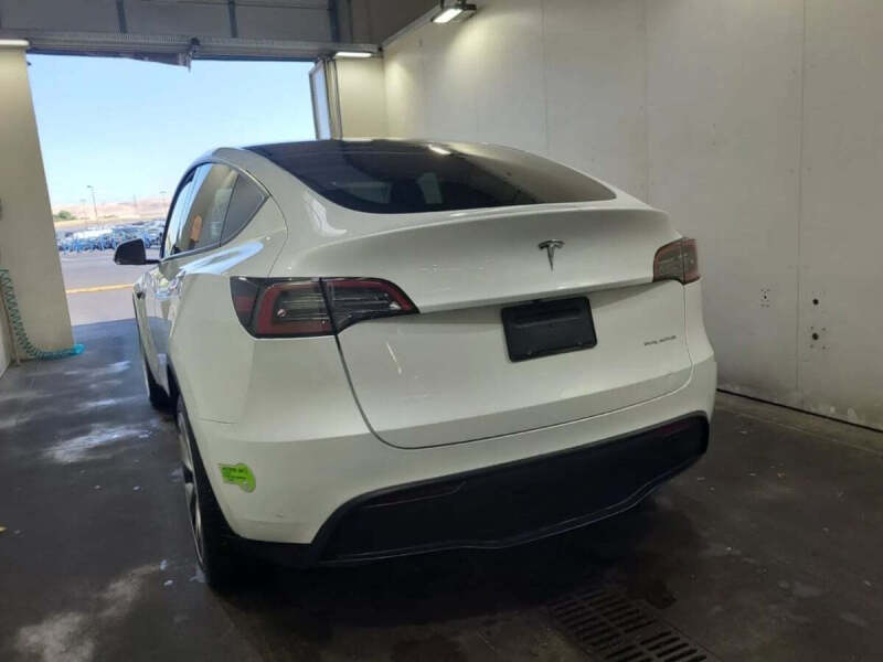 2023 Tesla Model Y Long Range
