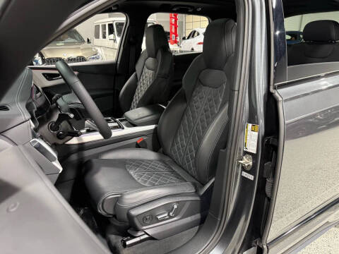 2024 Audi Q7 quattro Prestige 55 TFSI