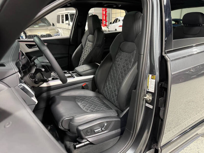 2024 Audi Q7 quattro Prestige 55 TFSI