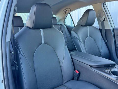 2023 Toyota Camry Hybrid XSE