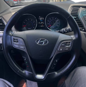 2016 Hyundai Santa Fe SE