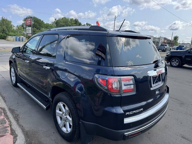 2015 GMC Acadia SLE-2