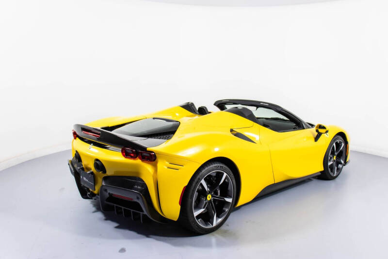 2024 Ferrari SF90 Spider