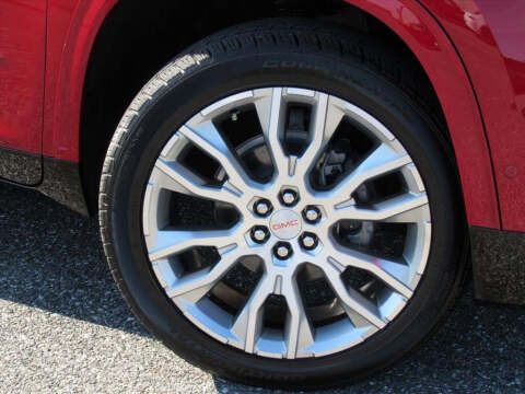 2024 GMC Acadia Denali