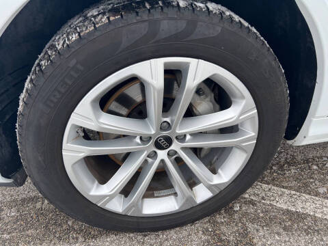 2025 Audi Q7 quattro Premium Plus 55 TFSI