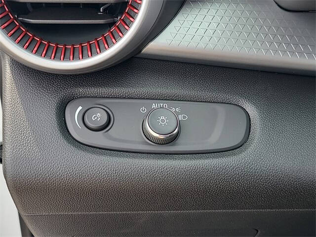 2026 Chevrolet Trax RS