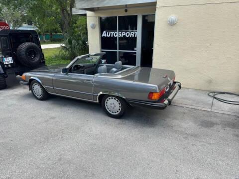 1988 Mercedes-Benz 560-Class 560 SL