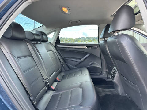 2018 Volkswagen Passat 2.0T SE