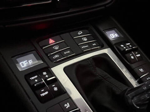 2020 Porsche Macan S