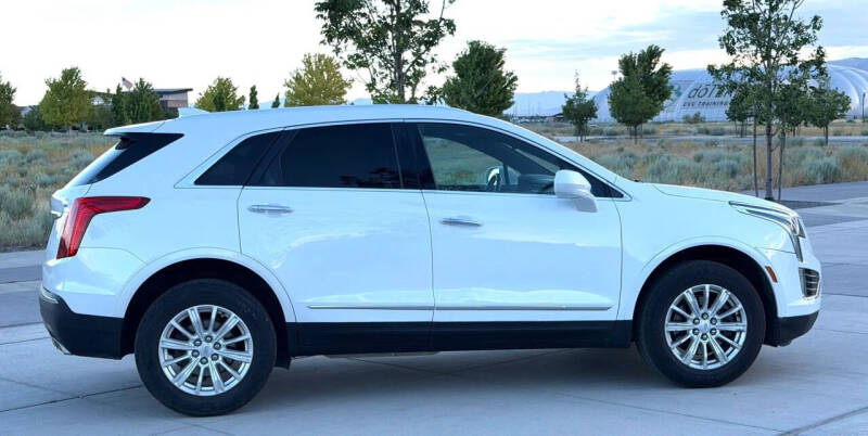 2017 Cadillac XT5