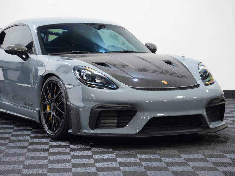 2023 Porsche 718 Cayman GT4 RS