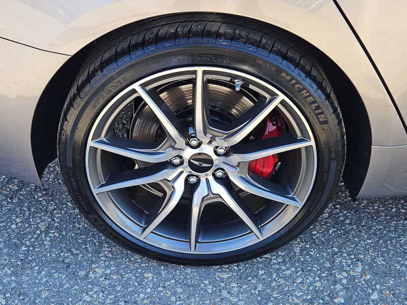 2025 Genesis G70
