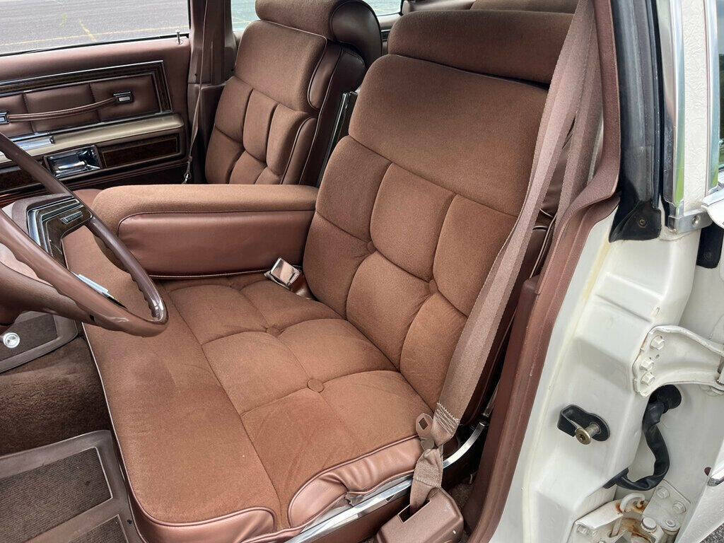 1976 Lincoln Continental 64