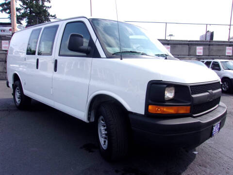 2005 Chevrolet Express for sale at Delta Auto Sales in Milwaukie OR