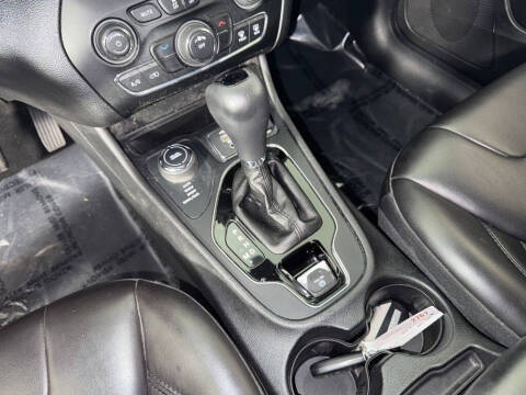 2019 Jeep Cherokee Altitude